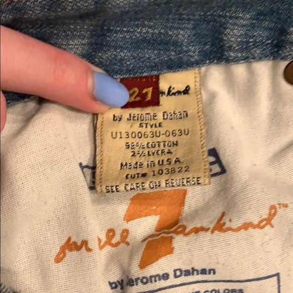 7 For All Mankind jean shorts, size 27 - Picture 4 of 4